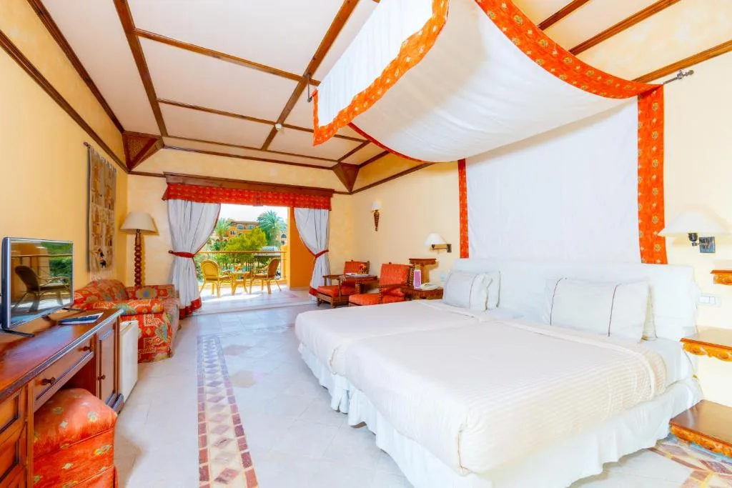 The Grand Resort: another view
