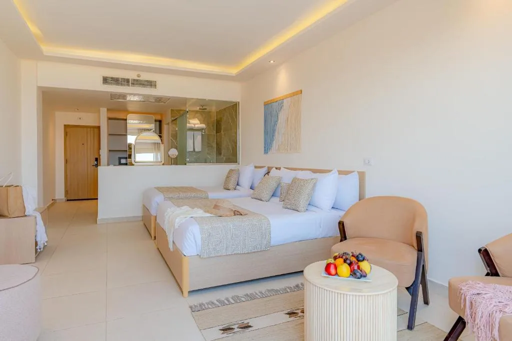 Three Corners Equinox Beach Resort: another view