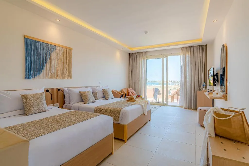 Three Corners Equinox Beach Resort: another view
