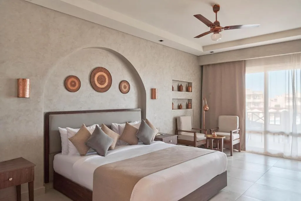 True Beach Resort: another view