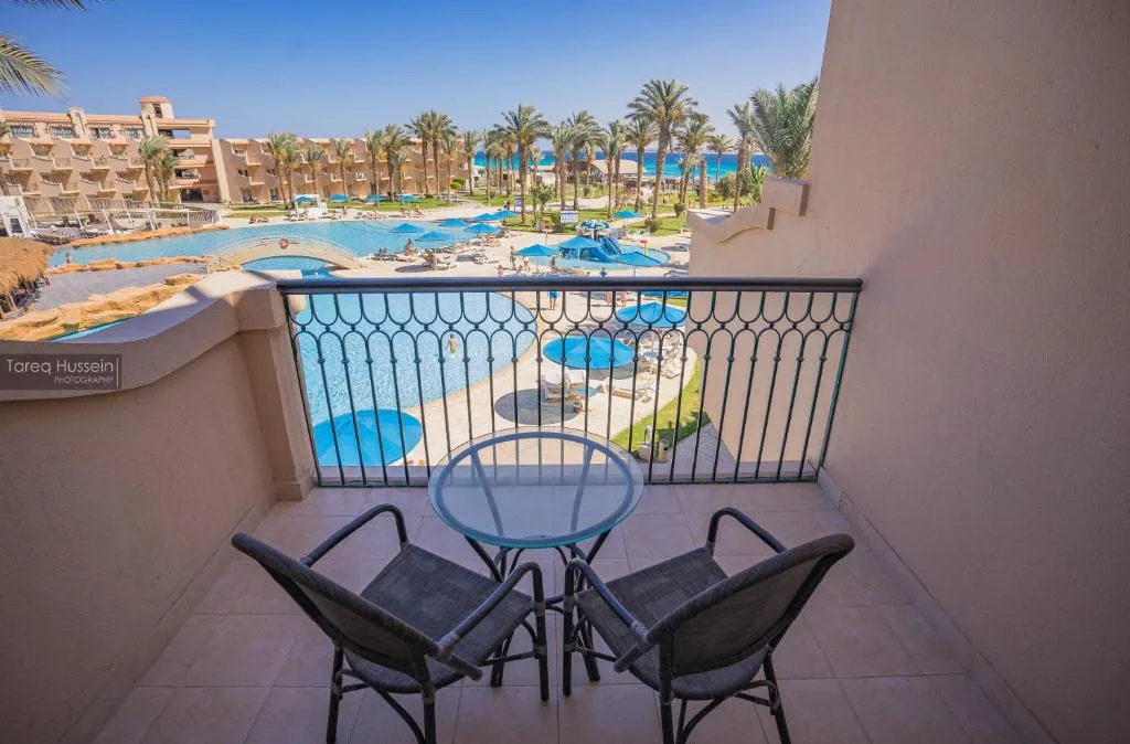 V Grand Sahl Hasheesh: another view