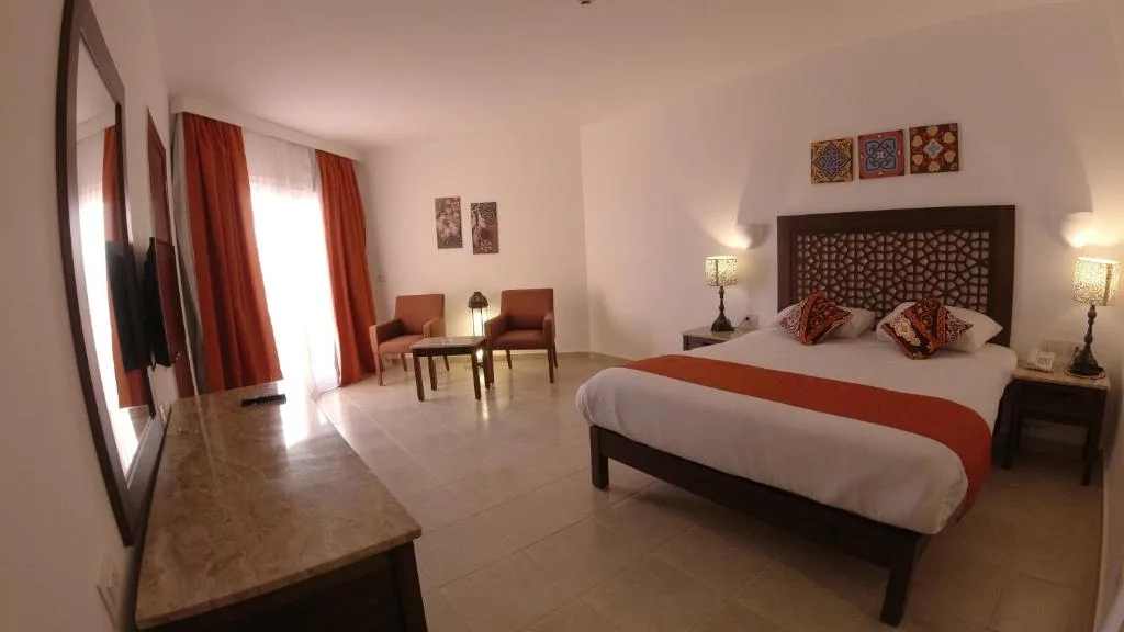 Wadi Lahmy Azur Resort: another view