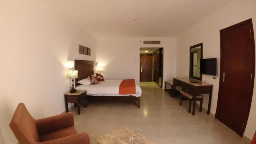 Wadi Lahmy Azur Resort: another view