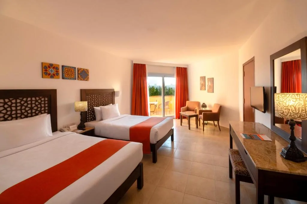 Wadi Lahmy Azur Resort: another view