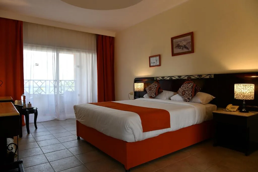 Wadi Lahmy Azur Resort: another view