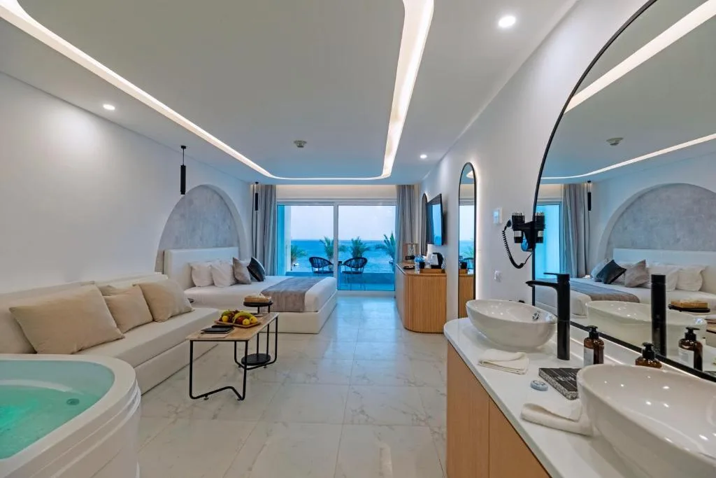 White Hills Resort: another view