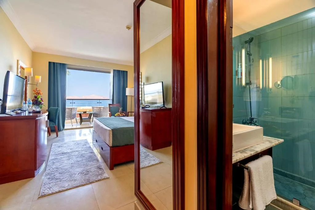 Xperience Sea Breeze Resort: another view